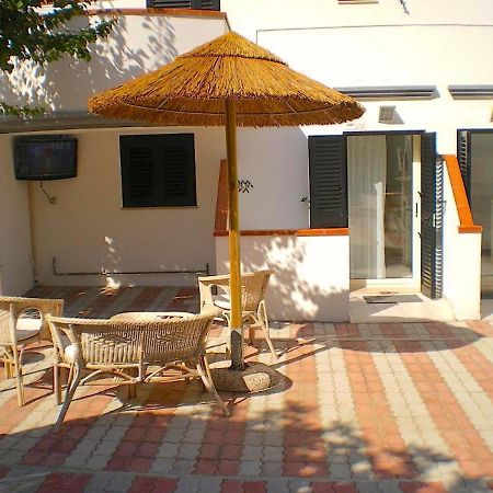 B&B Ala Marina Пешичи Екстериор снимка