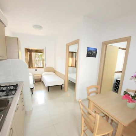 B&B Ala Marina Пешичи Екстериор снимка