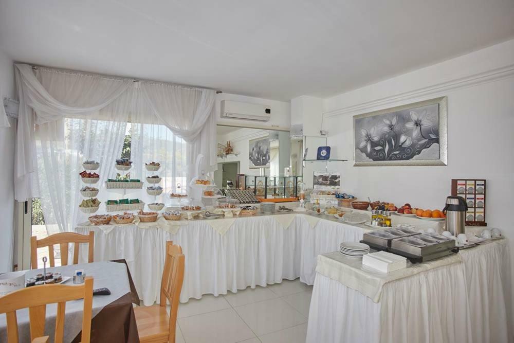 B&B Ala Marina Пешичи Екстериор снимка